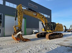 2020 Caterpillar 352-07A crawler excavator, side profile view