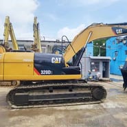 2020 Caterpillar 320D2 crawler excavator, side profile view