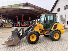 2012 Volvo L25F Mini Excavator 2012 Volvo L25F Mini Excavator