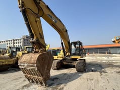 2014 Caterpillar 336D crawler excavator, front three-quarter view