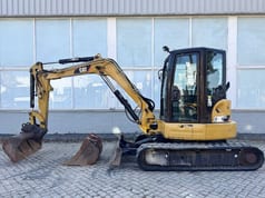 2016 Caterpillar 305E2 Mini Excavator