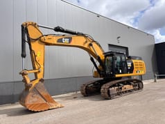 2017 Caterpillar 352 F L Crawler Excavator