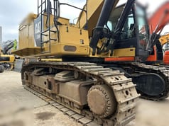 2017 Caterpillar 374FL Crawler Excavator