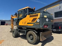 2017 Hyundai HW140 A Wheel Excavator 2017 Hyundai HW140 A Wheel Excavator