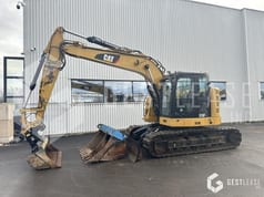 2018 Caterpillar 315FLCR crawler excavator, side profile view 2018 Caterpillar 315FLCR crawler excavator, side profile view