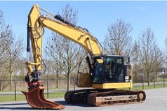 2018 Caterpillar 325FL Crawler Excavator