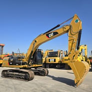 2020 Caterpillar 324D crawler excavator, side profile view 2020 Caterpillar 324D crawler excavator, side profile view