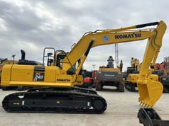 2025 Komatsu PC240LC-8 Crawler Excavator
