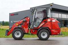 2025 Weidemann 1390 wheel loader side view 2025 Weidemann 1390 wheel loader side view