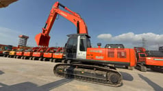 2022 Hitachi ZX350HG crawler excavator, side profile view 2022 Hitachi ZX350HG crawler excavator, side profile view