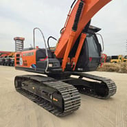 2022 Hitachi ZAXIS 200 crawler excavator, side view 2022 Hitachi ZAXIS 200 crawler excavator, side view