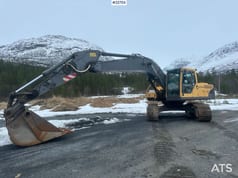 2006 Volvo EC240BLC crawler excavator, side view