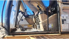 1994 Caterpillar 350L crawler excavator cab interior view