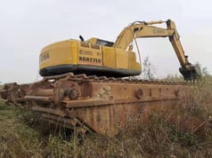 2016 XGMA XG822LC amphibious excavator, rear three-quarter view