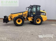2016 JCB TM320S telescopic wheel loader side view 2016 JCB TM320S telescopic wheel loader side view