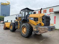 2023 SEM 655F wheel loader, rear three-quarter view
