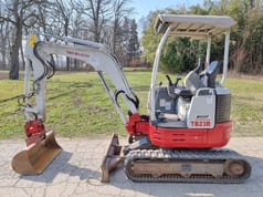 2018 Takeuchi TB23R mini excavator side view