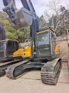2024 Hyundai R225LC-9T crawler excavator, front three-quarter view