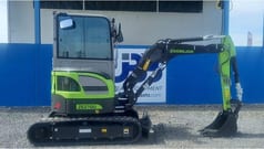 2025 Zoomlion ZE27GU mini excavator, side view