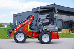 2026 Weidemann 1140 Light Hydro mini excavator, side view 2026 Weidemann 1140 Light Hydro mini excavator, side view