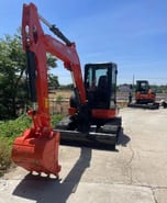 Kubota KX163 mini excavator, front three-quarter view