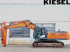 2014 Hitachi KMC350-5 demolition excavator, side view