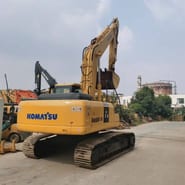 2018 Komatsu PC220-7 crawler excavator, rear three-quarter view