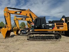 2022 Caterpillar 330D2 excavator side view