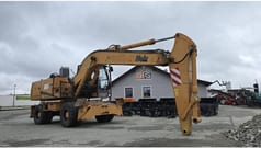 2008 CASE WX210 wheel excavator, side profile view