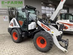 Bobcat L85E V wheel loader, side view Bobcat L85E V wheel loader, side view