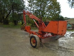 1995 Ceres 3000 excavator, rear three-quarter view