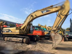 2024 Caterpillar 330BL crawler excavator, side profile view 2024 Caterpillar 330BL crawler excavator, side profile view