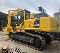 2023 Komatsu PC400-8 crawler excavator, rear three-quarter view