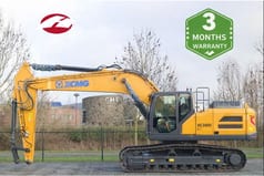 2023 XCMG XE300E crawler excavator, side view 2023 XCMG XE300E crawler excavator, side view