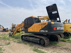 2024 Hyundai 225LC-9S crawler excavator, rear three-quarter view
