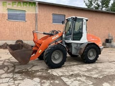 2009 Atlas AR 95 wheel loader, side view 2009 Atlas AR 95 wheel loader, side view