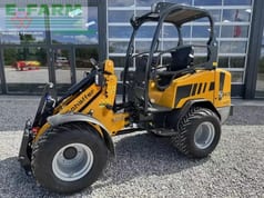 2025 Schäffer 2430S ELITE mini loader, side view 2025 Schäffer 2430S ELITE mini loader, side view