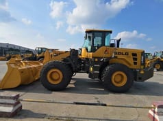 2026 SDLG L956F wheel loader side view