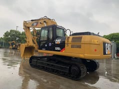 2020 Caterpillar 325D2L crawler excavator, rear three-quarter view 2020 Caterpillar 325D2L crawler excavator, rear three-quarter view