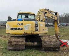 2004 Komatsu PC160LC-7K crawler excavator, rear three-quarter view