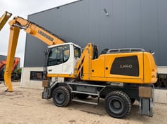 2022 Liebherr LH40 M material handler, side view