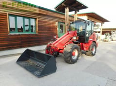2007 Schäffer 900 T mini excavator, front three-quarter view