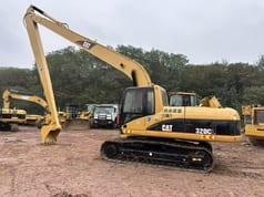 2018 Caterpillar 320CL crawler excavator, side profile view 2018 Caterpillar 320CL crawler excavator, side profile view