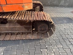 Hitachi EX60 mini excavator steel tracks detail