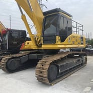 Komatsu PC450 Crawler Excavator Komatsu PC450 Crawler Excavator