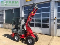 2023 Weidemann 1140 mini excavator, side view 2023 Weidemann 1140 mini excavator, side view
