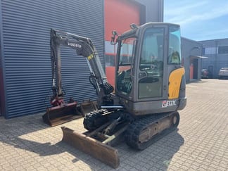 2011 Volvo EC27C Mini Excavator