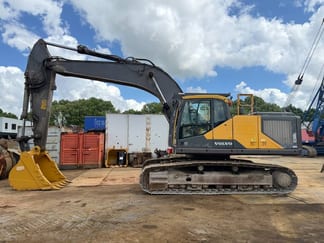 2015 Volvo EC300EL Crawler Excavator 2015 Volvo EC300EL Crawler Excavator