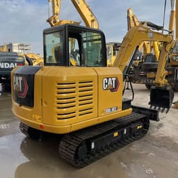 Miniescavatore Caterpillar 305.5E2 del 2023
