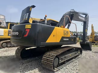 2021 Volvo EC240 Raupenbagger